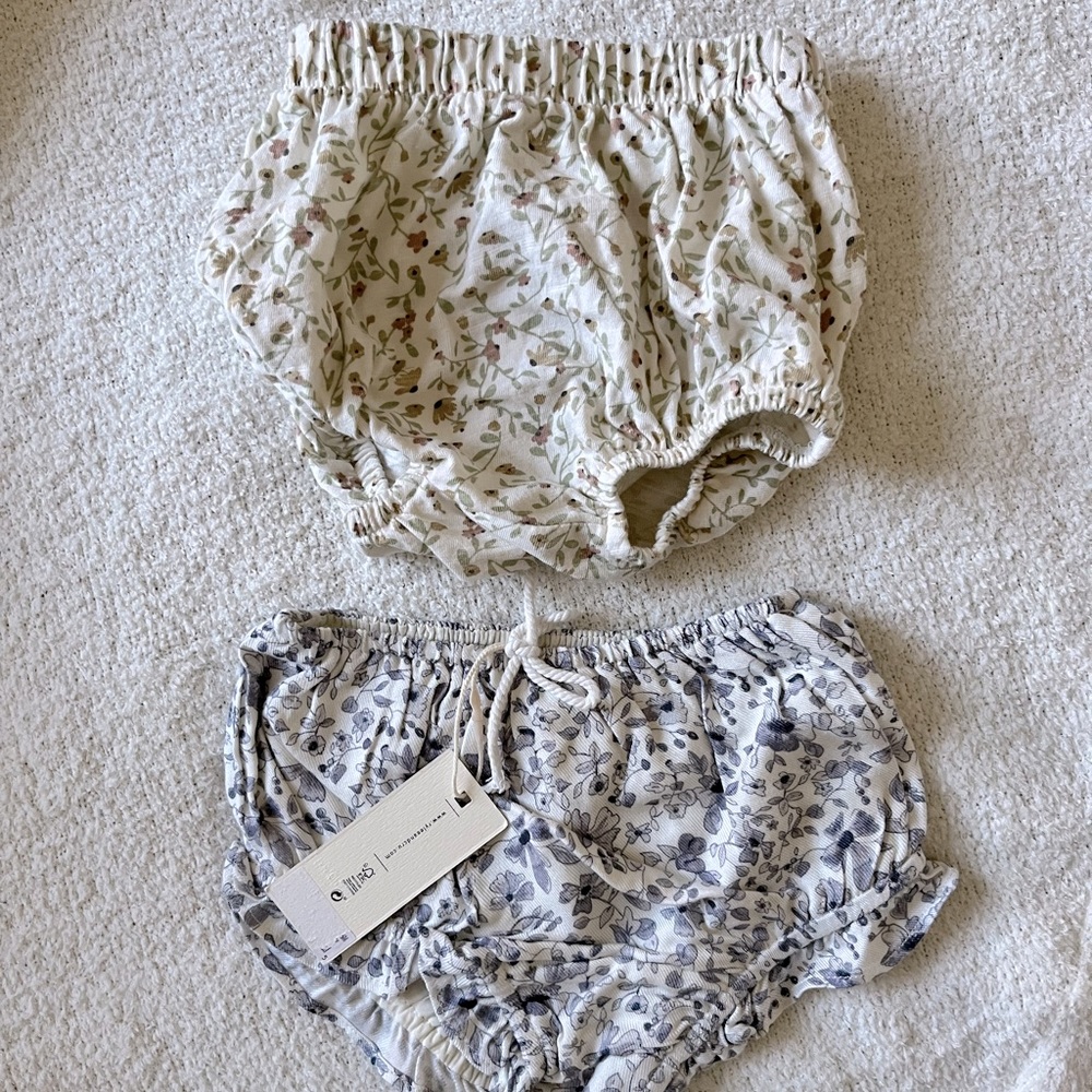 Riley and cru lot of Ruffle shorts